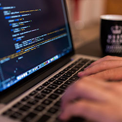 【冷静看一下】比赛进行到第60分钟之后开始，阿森纳的判断出现偏差